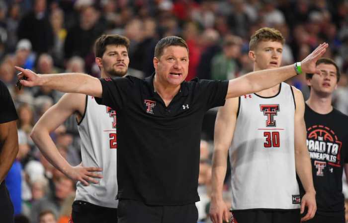 Bob Knight assistant Chris Beard