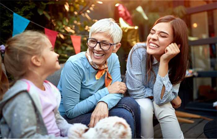 Relationship with Grandparents Shares Best Relationship Bond - Who is the Best Relationship in the World